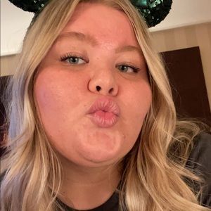 Meet your Posher, Ttricia